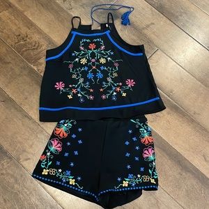 Two piece short set